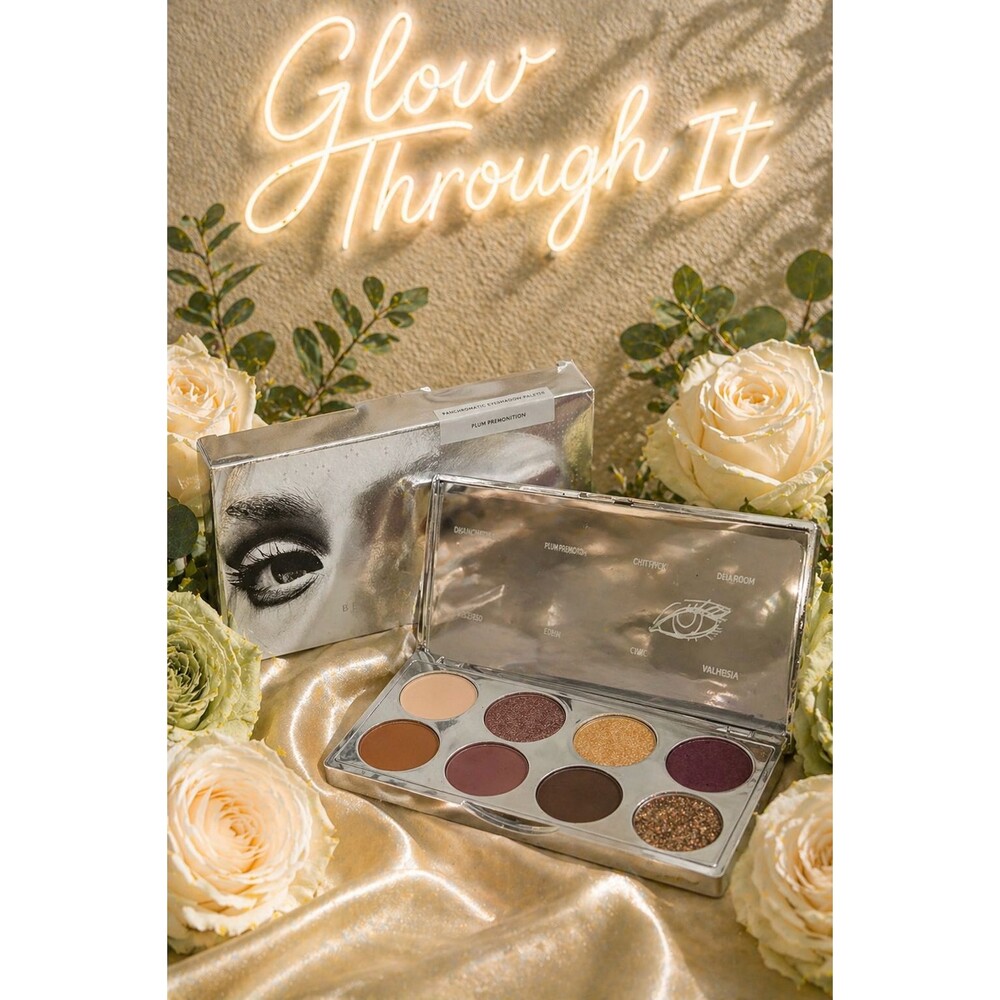 Belle En Argent Panchromatic Eyeshadow Palette - Plum Premonition NEW